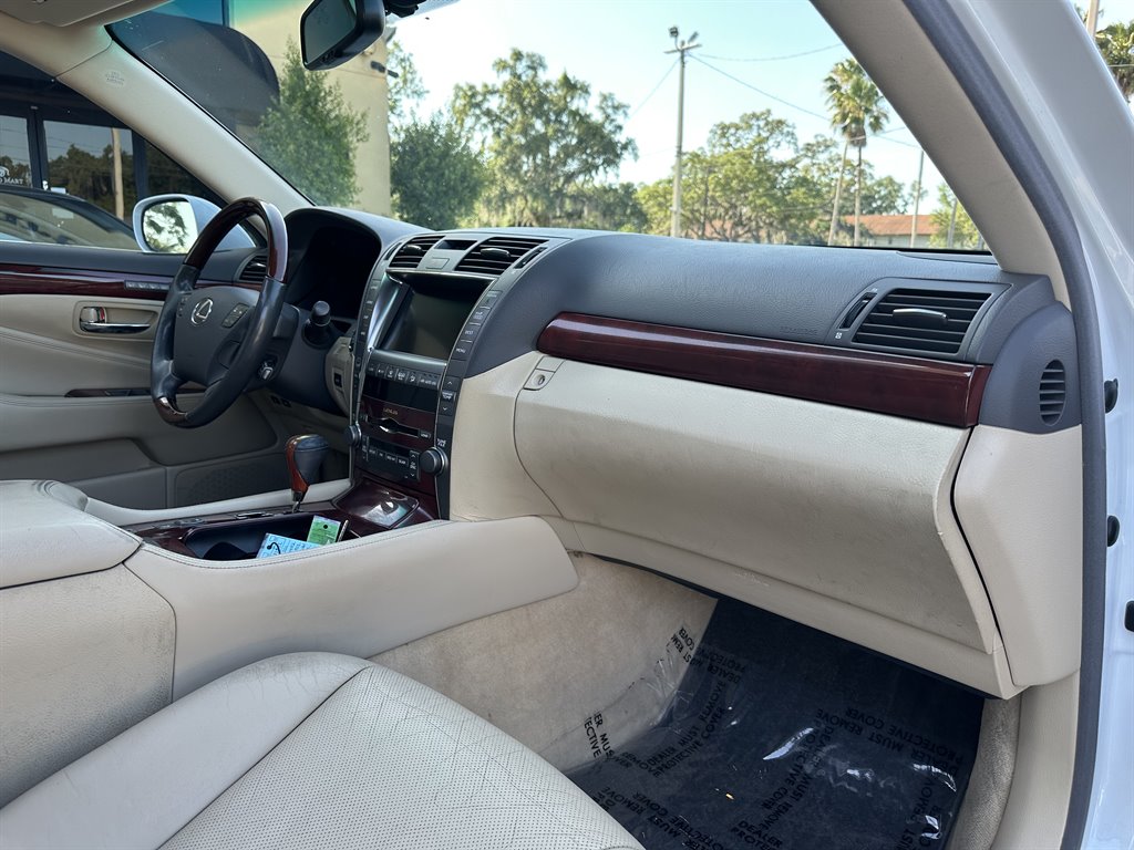 2009 Lexus LS - $10,999