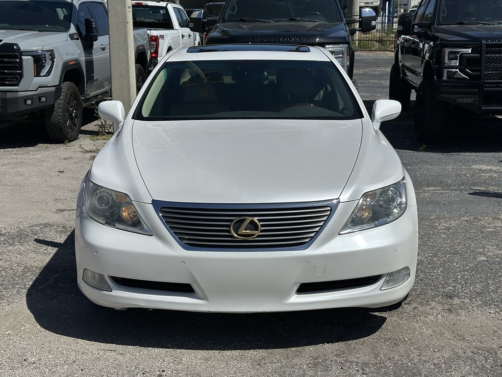 2009 Lexus LS - $10,999