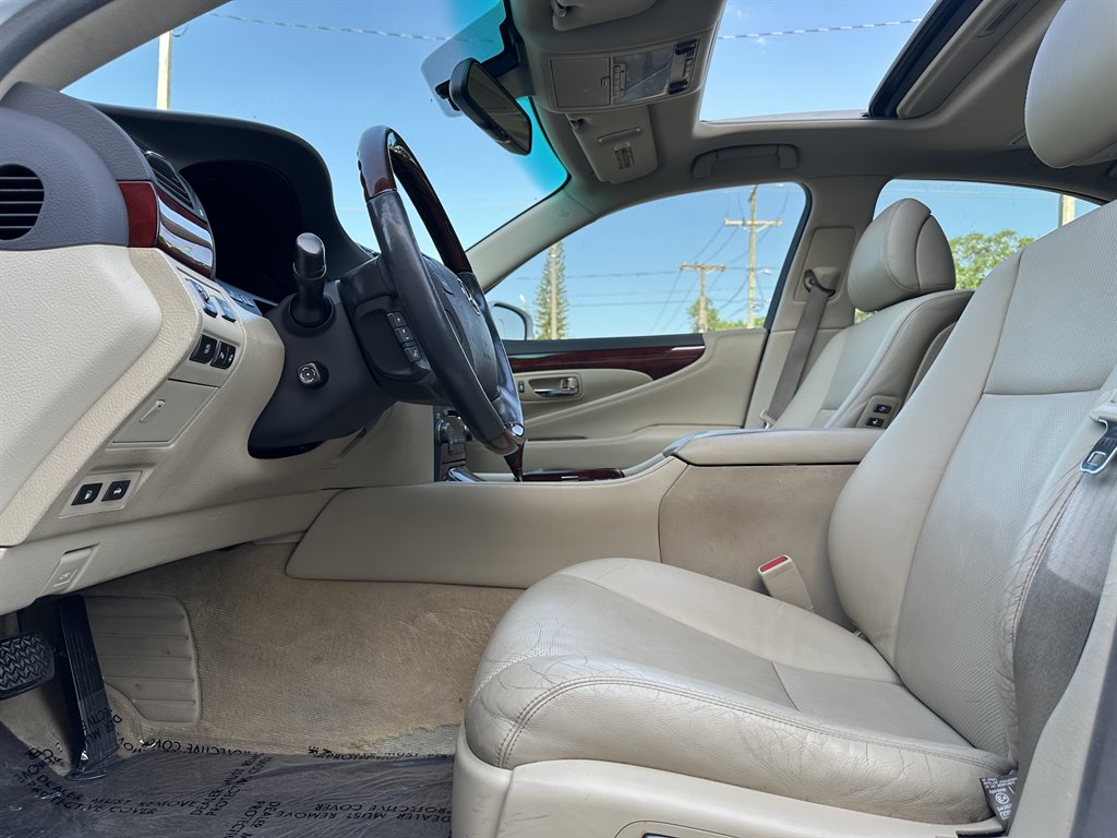 2009 Lexus LS - $10,999