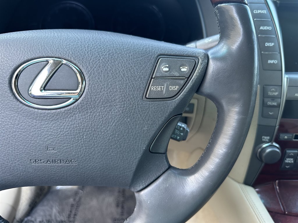 2009 Lexus LS - $10,999