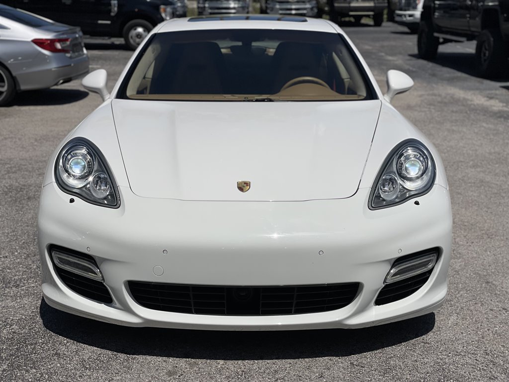 2012 Porsche Panamera Turbo photo