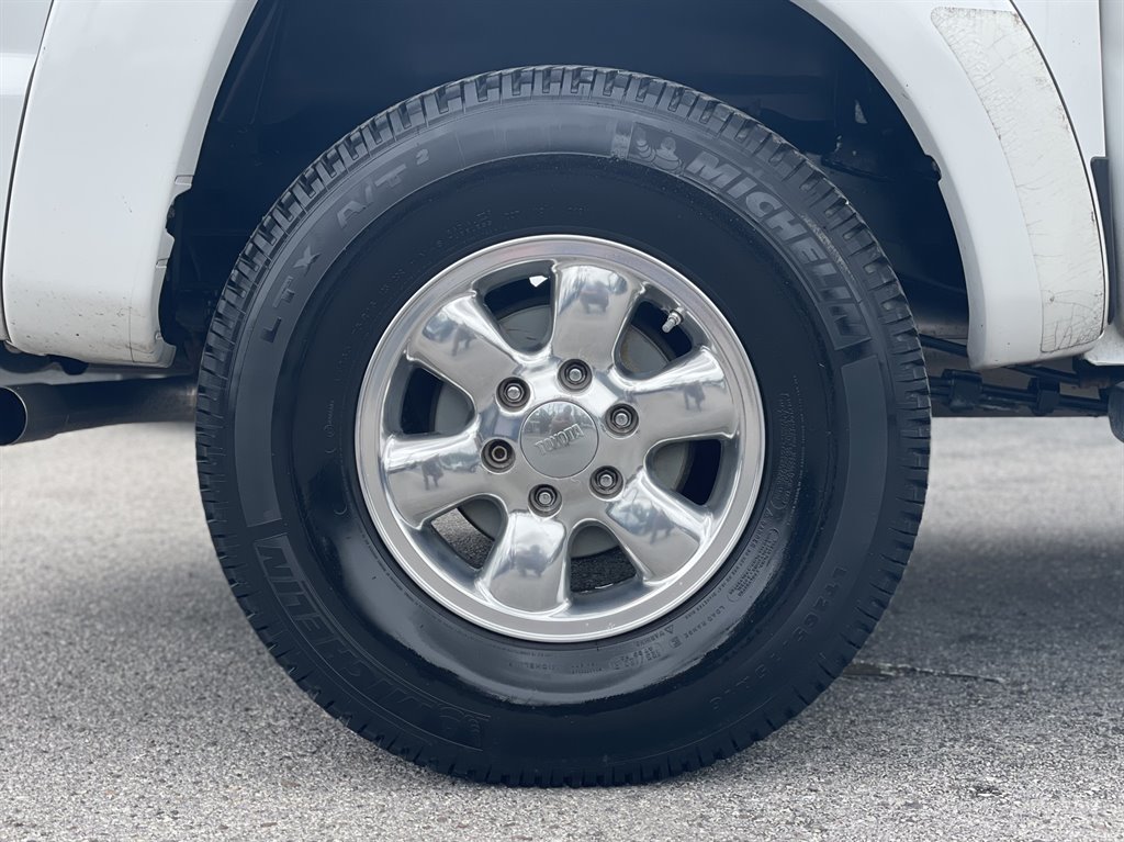 2009 Toyota Tacoma - $13,999