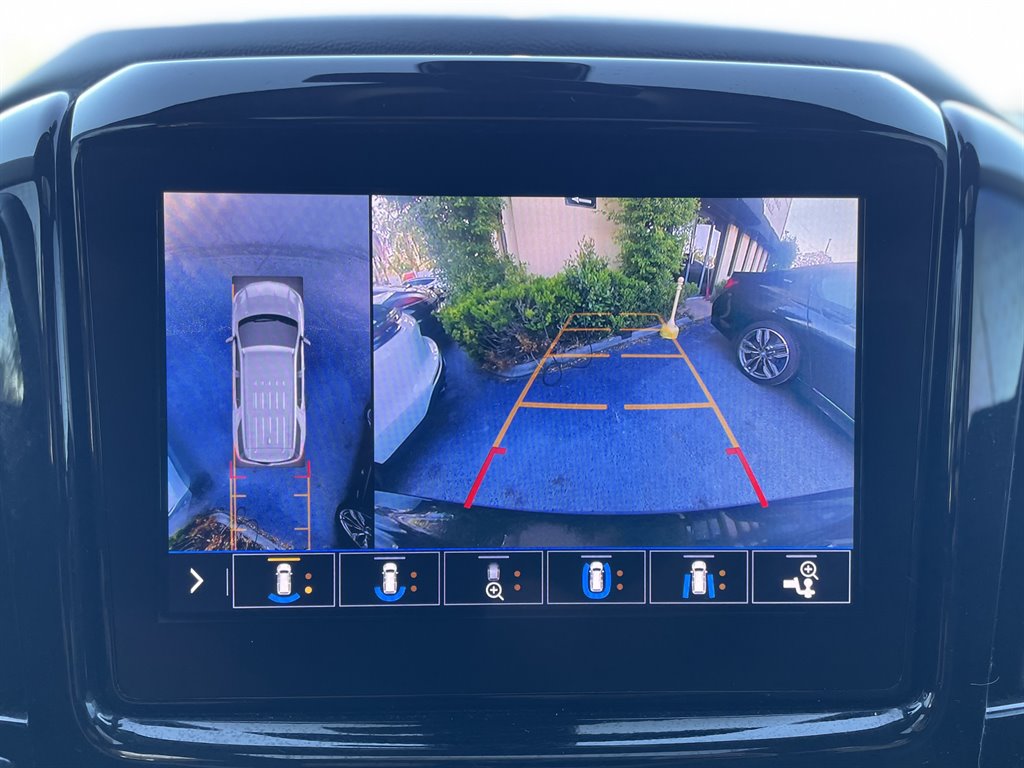 2020 Chevrolet Traverse - $14,999