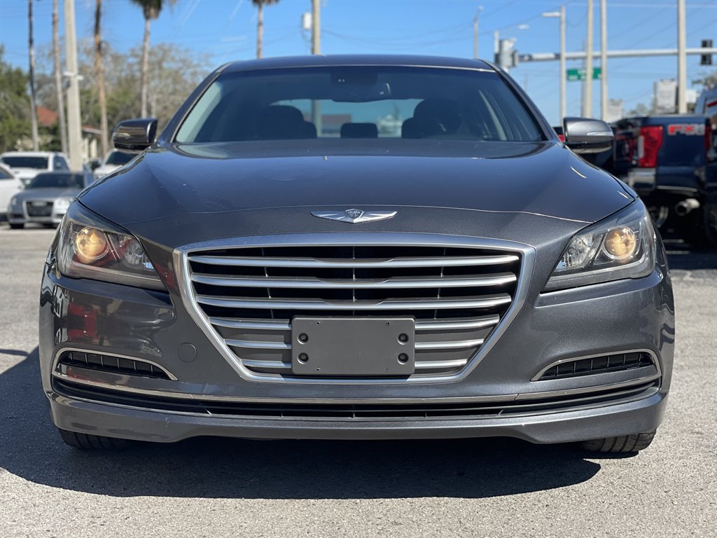 2015 Hyundai Genesis - $11,999