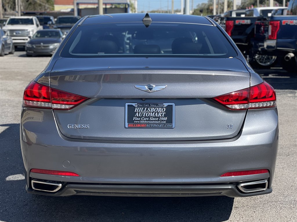 2015 Hyundai Genesis - $11,999