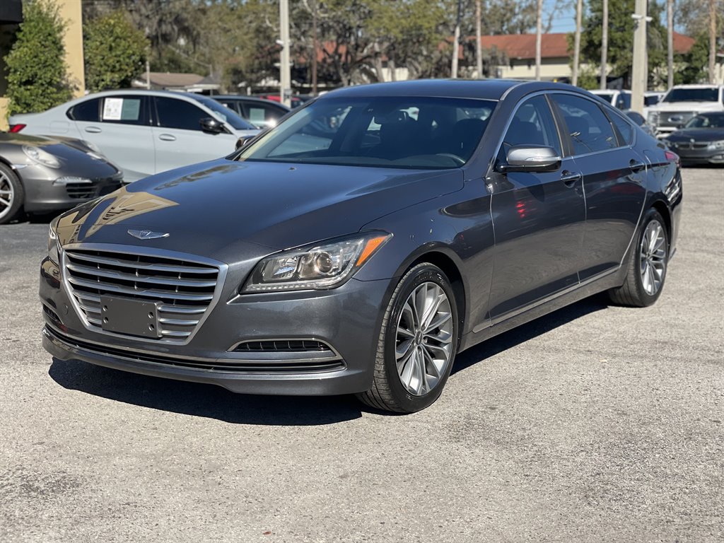 2015 Hyundai Genesis - $11,999