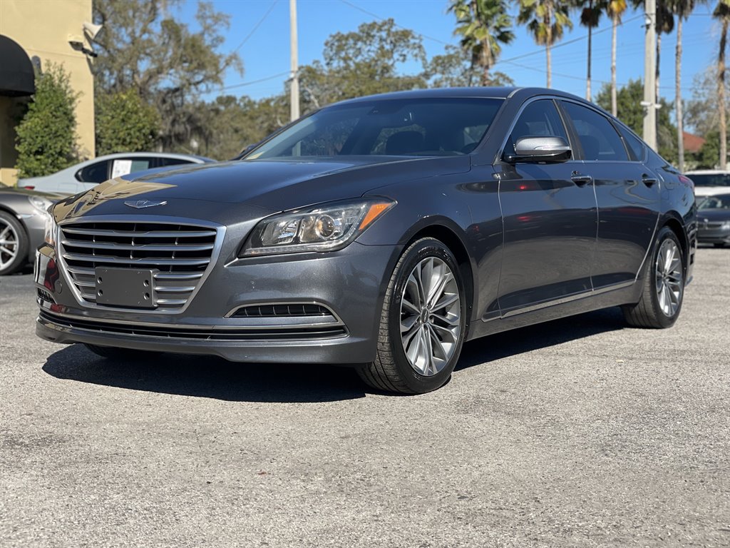 2015 Hyundai Genesis - $11,999