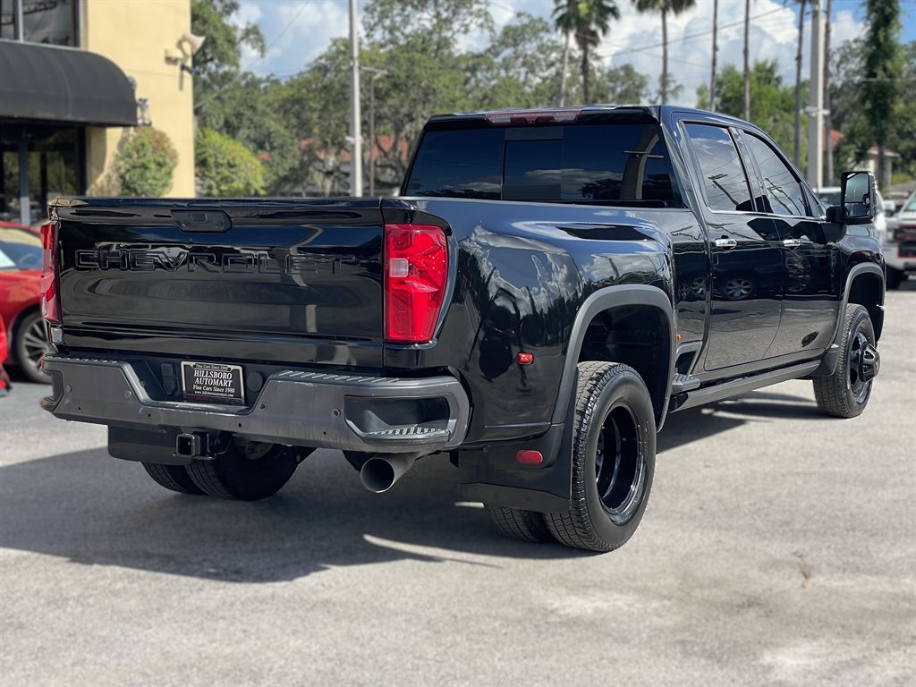 2022 Chevrolet Silverado Hd - $51,999