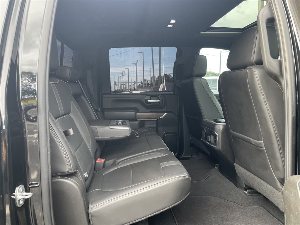 2022 Chevrolet Silverado Hd - $51,999