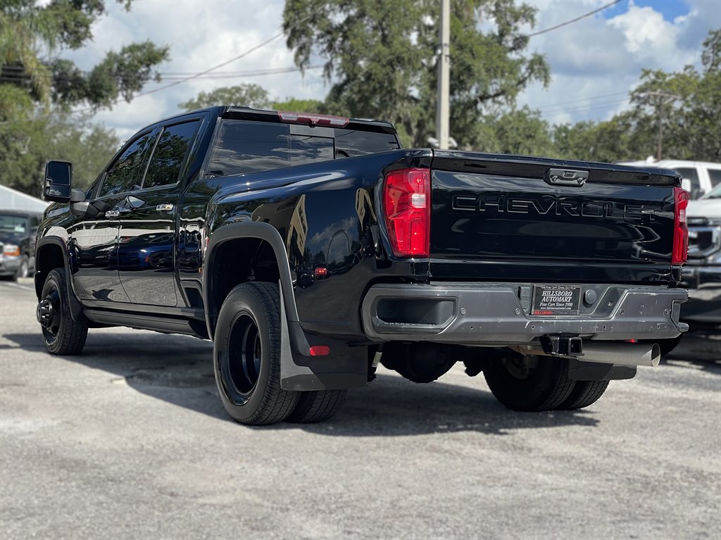 2022 Chevrolet Silverado Hd - $51,999