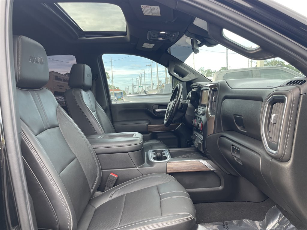 2022 Chevrolet Silverado Hd - $51,999
