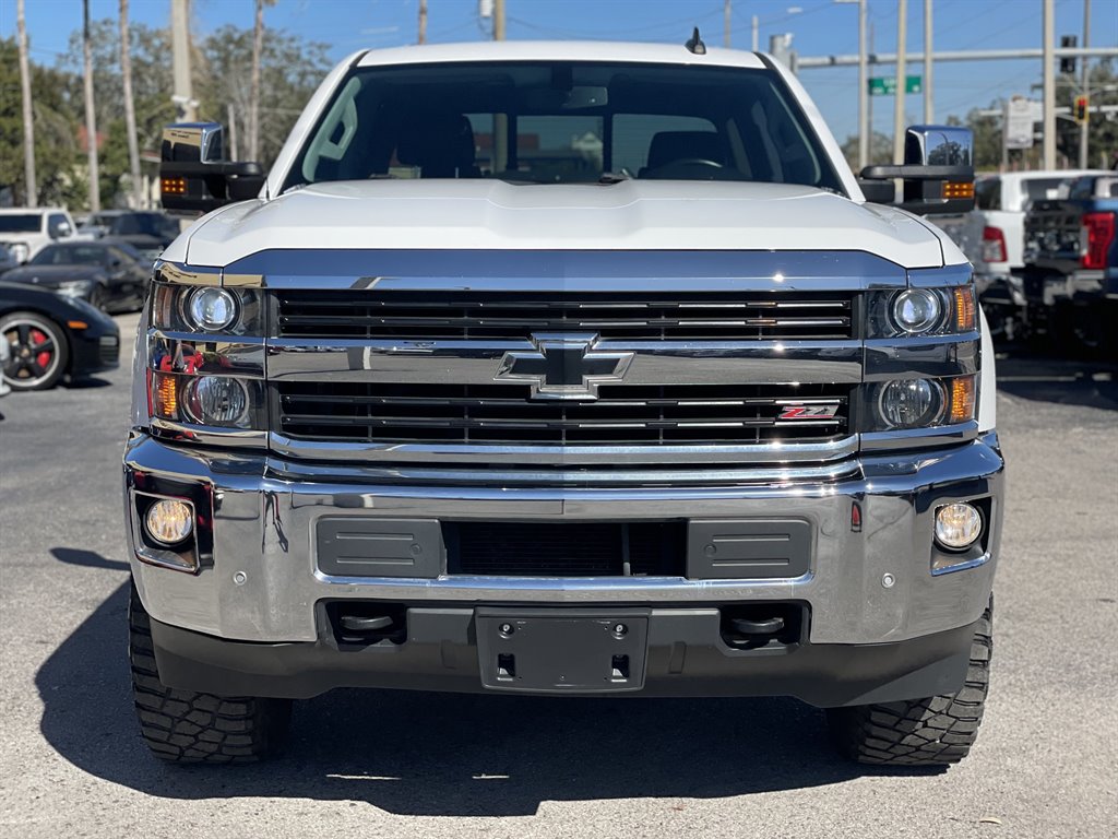 2016 Chevrolet Silverado - $41,999