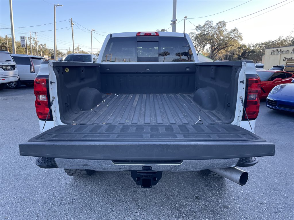 2016 Chevrolet Silverado - $41,999