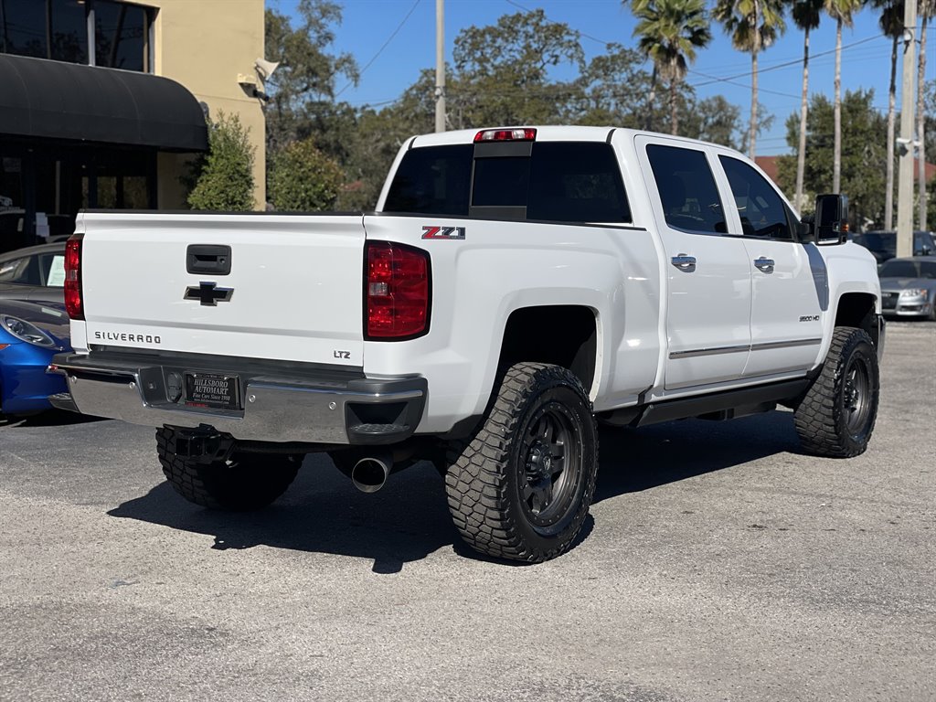 2016 Chevrolet Silverado - $41,999