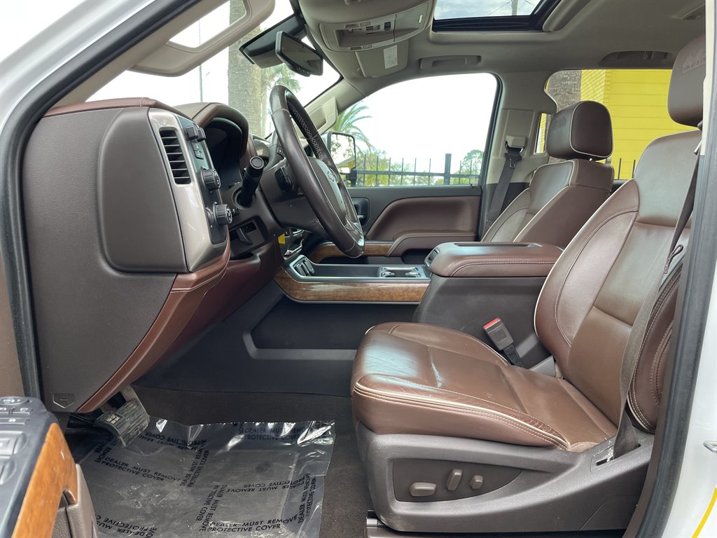 2019 Chevrolet Silverado 3500 High Country photo
