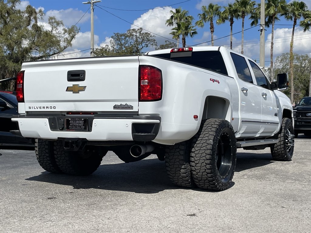 2019 Chevrolet Silverado 3500 High Country photo