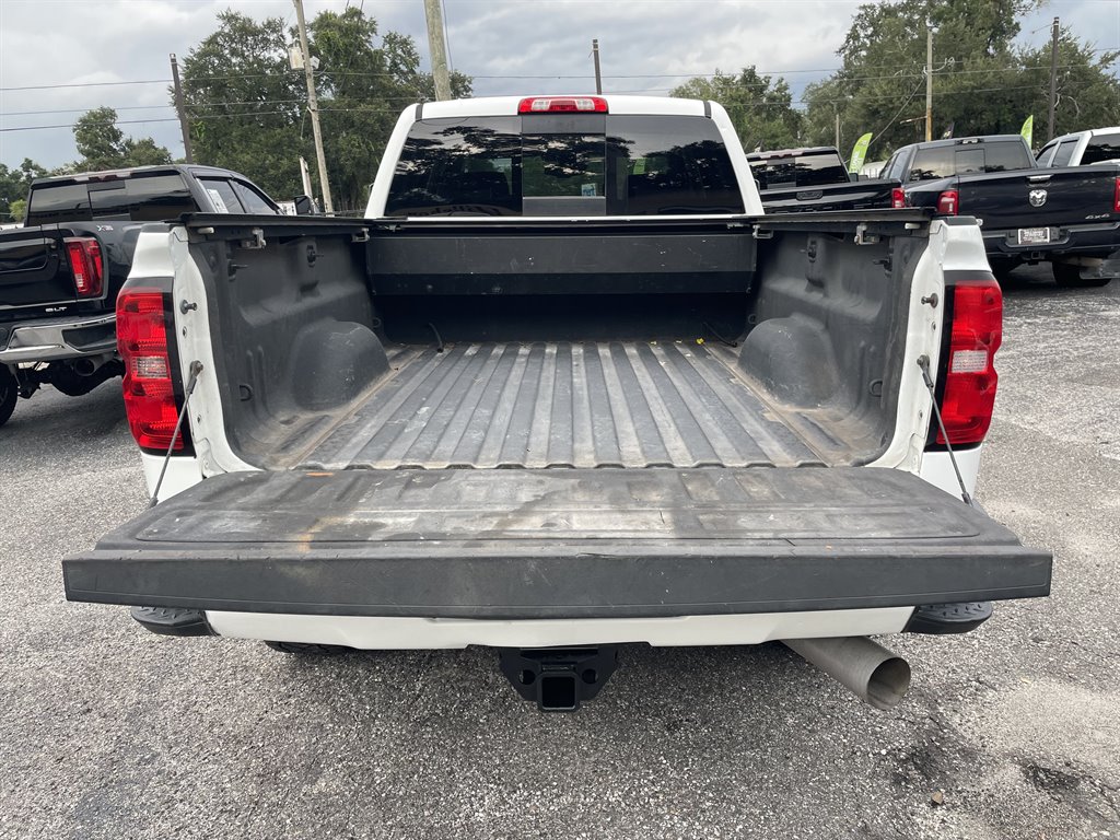 2017 Chevrolet Silverado - $32,999