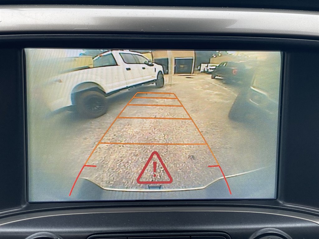 2017 Chevrolet Silverado - $32,999