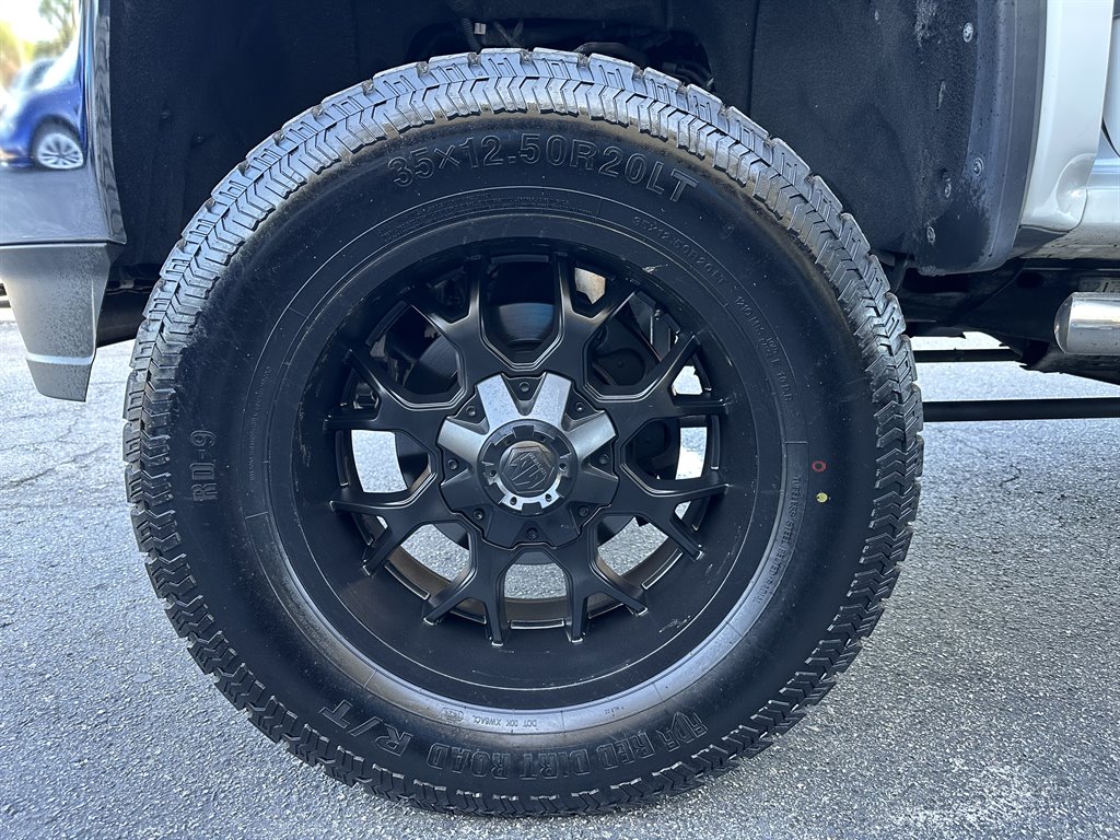 2017 GMC Sierra - $39,999
