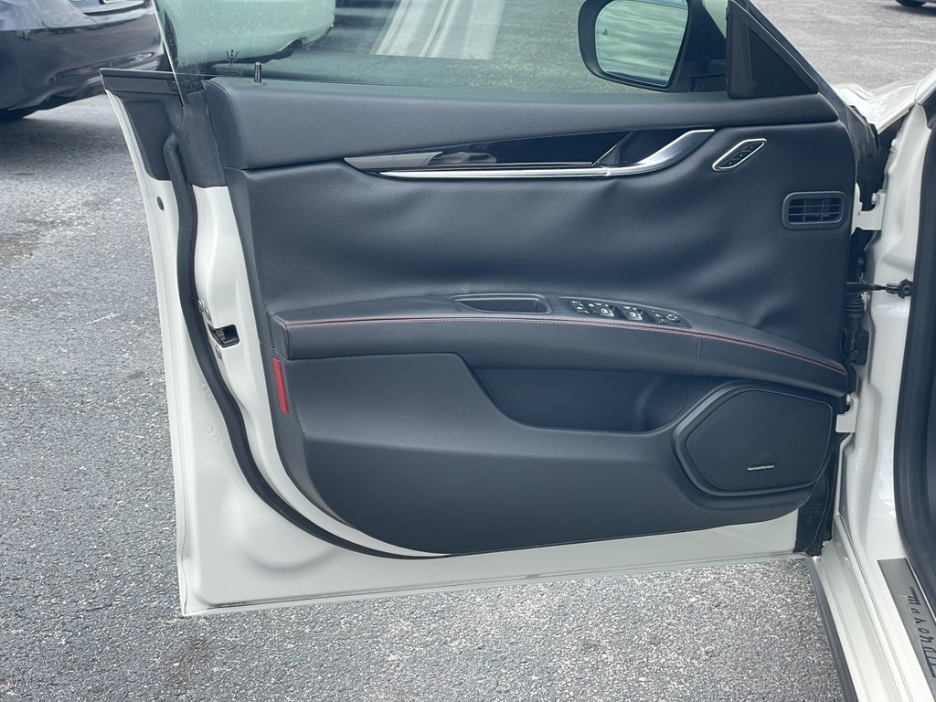 2017 Maserati Ghibli - $19,999