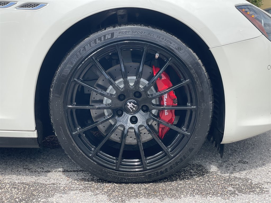 2017 Maserati Ghibli - $19,999