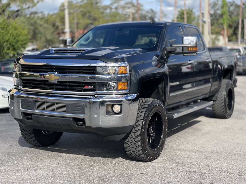 2017 Chevrolet Silverado 2500 LTZ photo