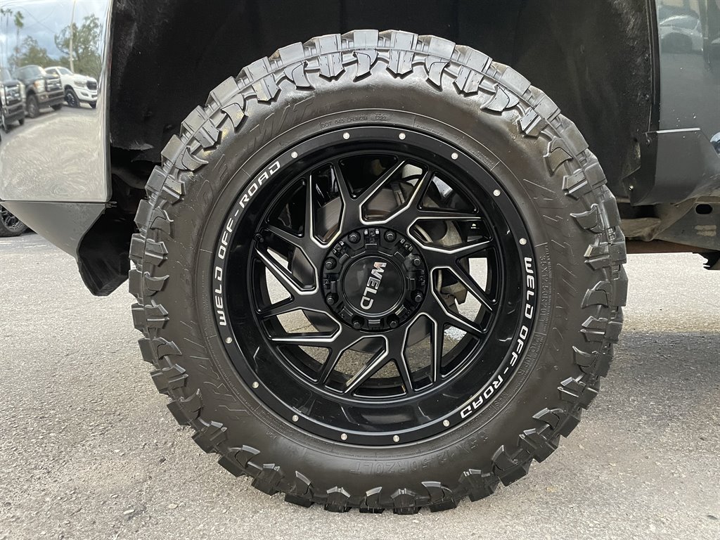 2017 Chevrolet Silverado 2500 LTZ photo