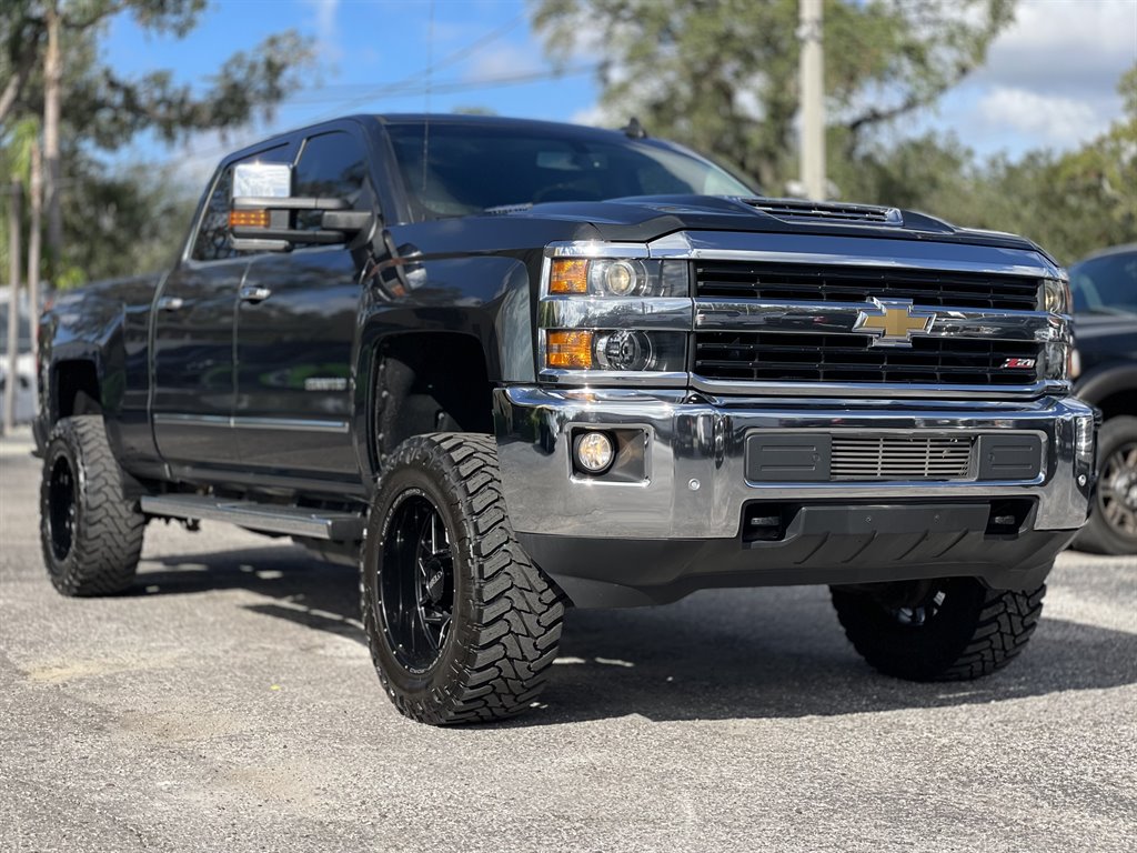 2017 Chevrolet Silverado 2500 LTZ photo