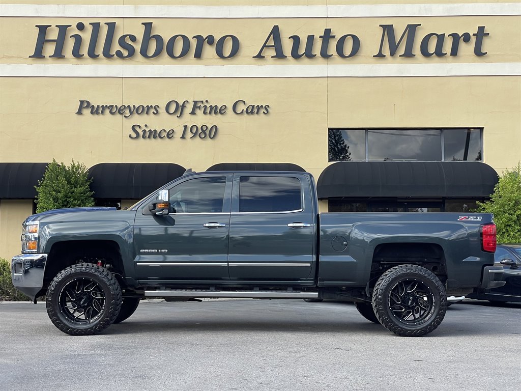 2017 Chevrolet Silverado 2500 LTZ photo