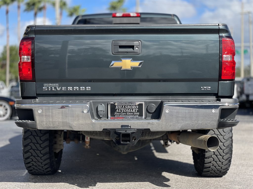 2017 Chevrolet Silverado 2500 LTZ photo