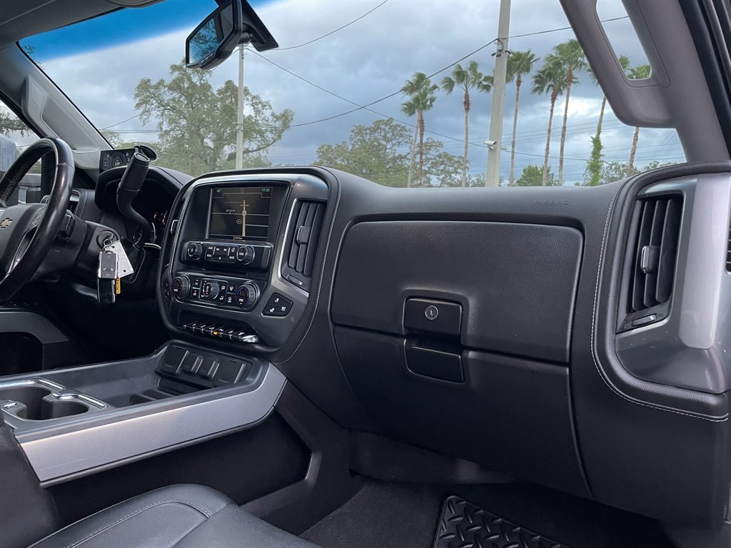 2017 Chevrolet Silverado 2500 LTZ photo