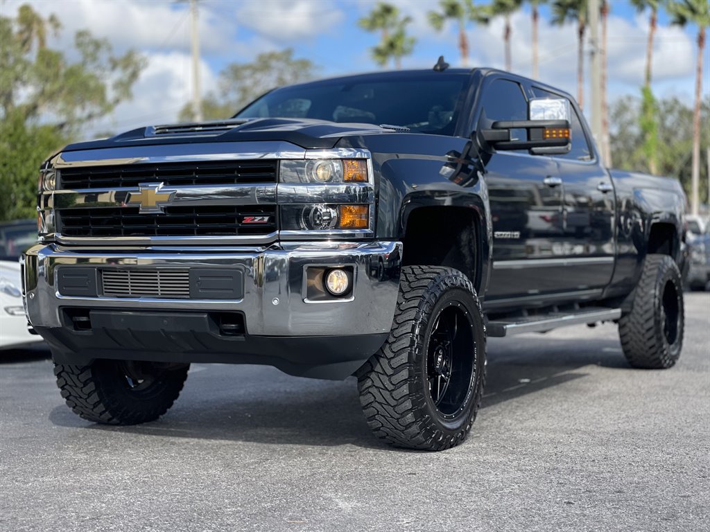 2017 Chevrolet Silverado 2500 LTZ photo
