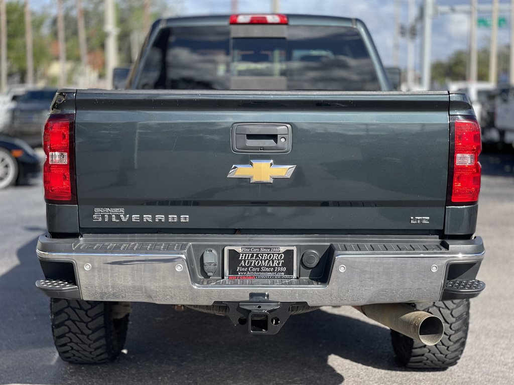 2017 Chevrolet Silverado 2500 LTZ photo