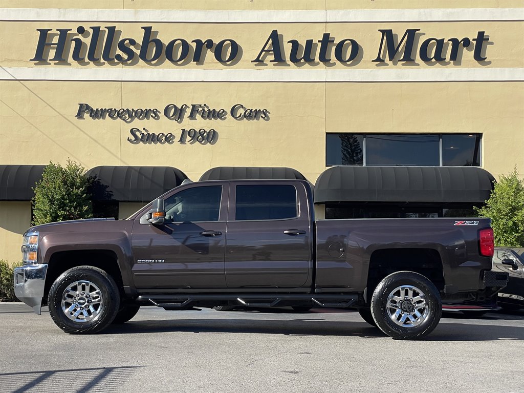 2016 Chevrolet Silverado 2500 LT photo