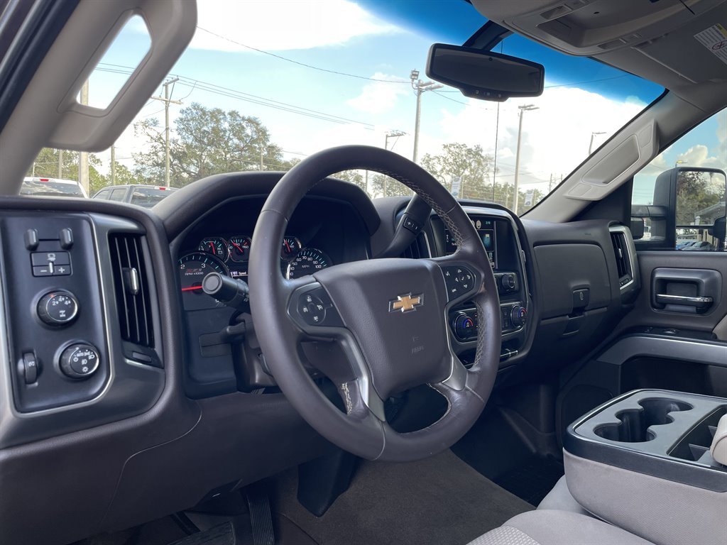 2016 Chevrolet Silverado 2500 LT photo