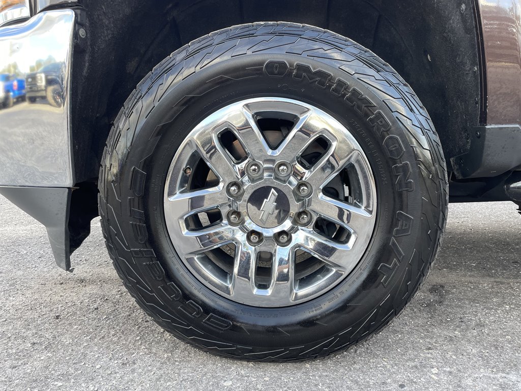 2016 Chevrolet Silverado 2500 LT photo