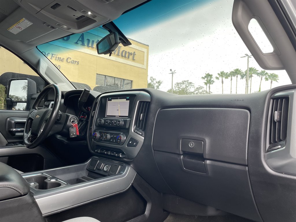 2016 Chevrolet Silverado 2500 LT photo