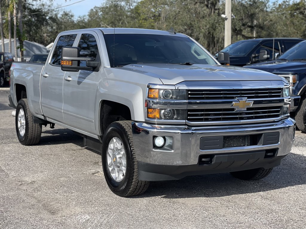 2016 Chevrolet Silverado 2500 LT photo