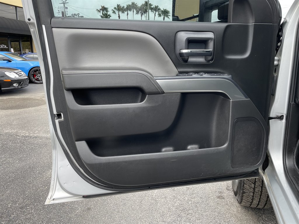 2016 Chevrolet Silverado 2500 LT photo