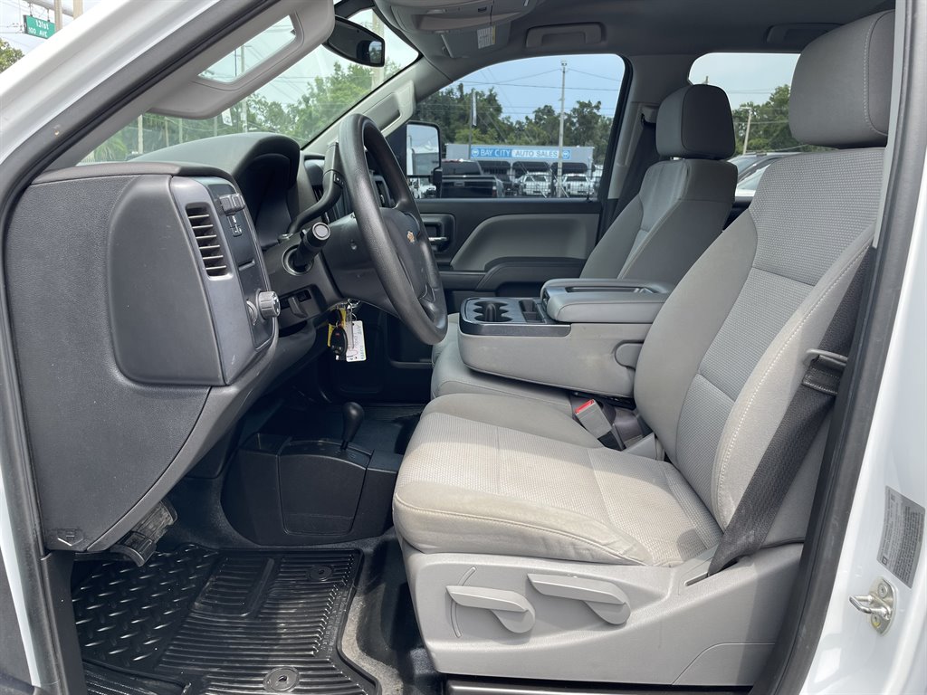 2018 Chevrolet Silverado 3500 W/T photo