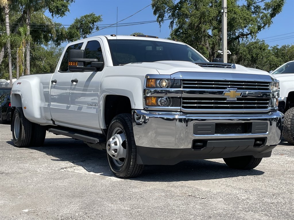 2018 Chevrolet Silverado 3500 W/T photo