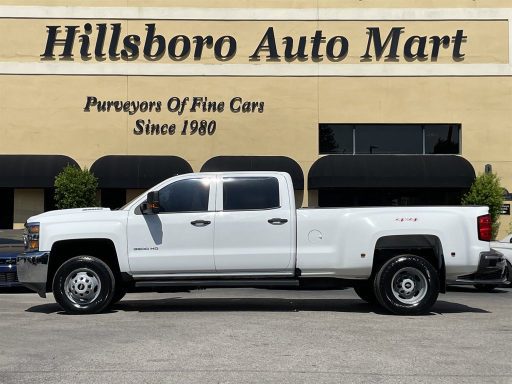 2018 Chevrolet Silverado 3500 W/T photo