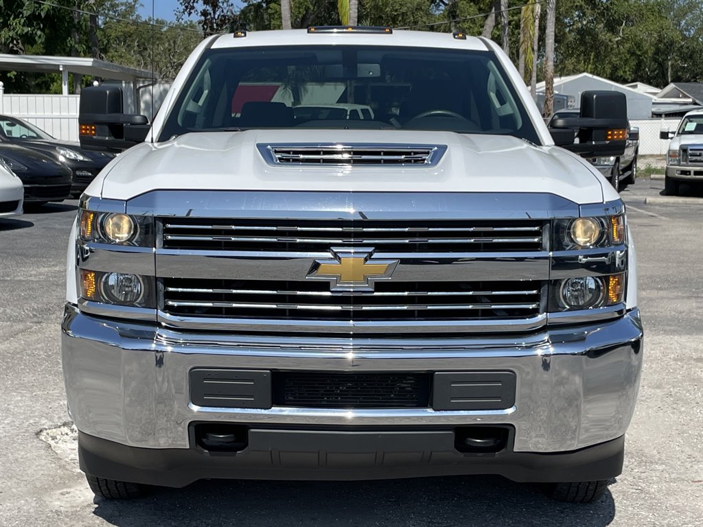 2018 Chevrolet Silverado 3500 W/T photo