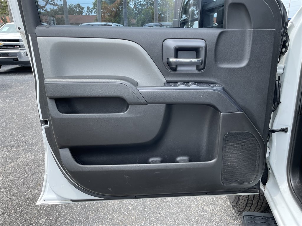 2018 Chevrolet Silverado 3500 W/T photo
