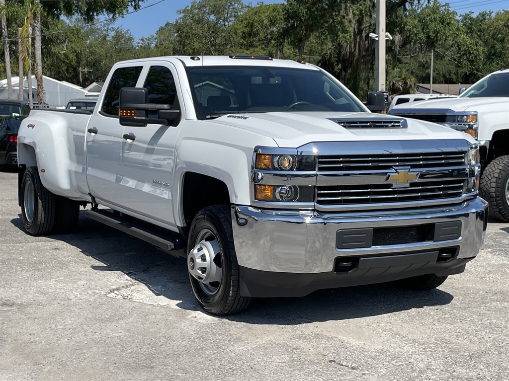 2018 Chevrolet Silverado 3500 W/T photo
