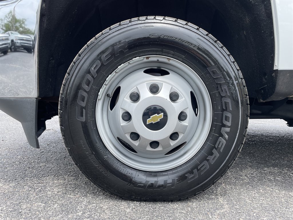 2018 Chevrolet Silverado 3500 W/T photo