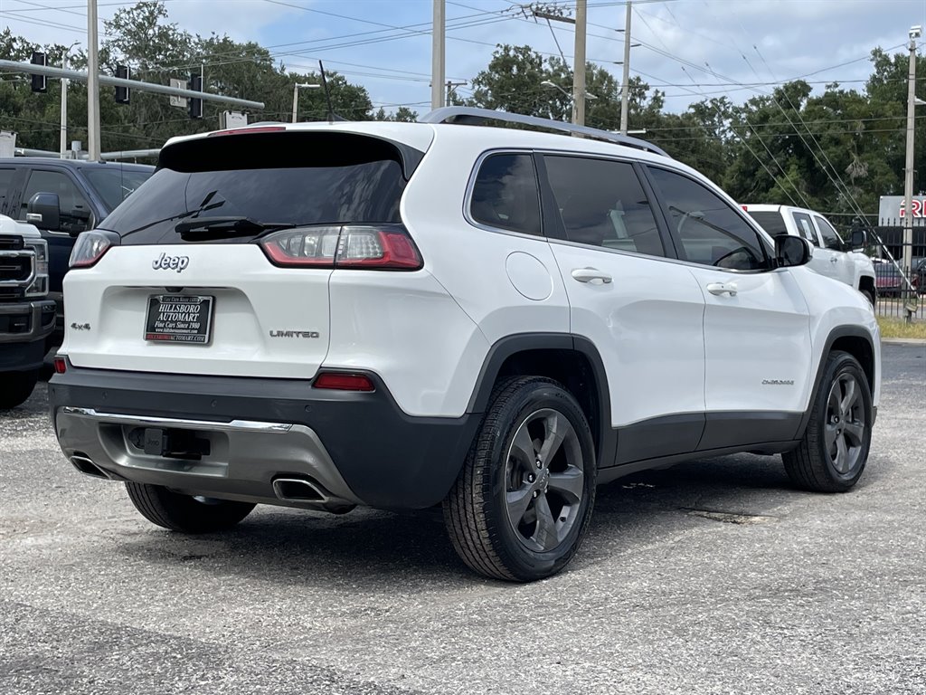 2019 Jeep Cherokee - $10,999