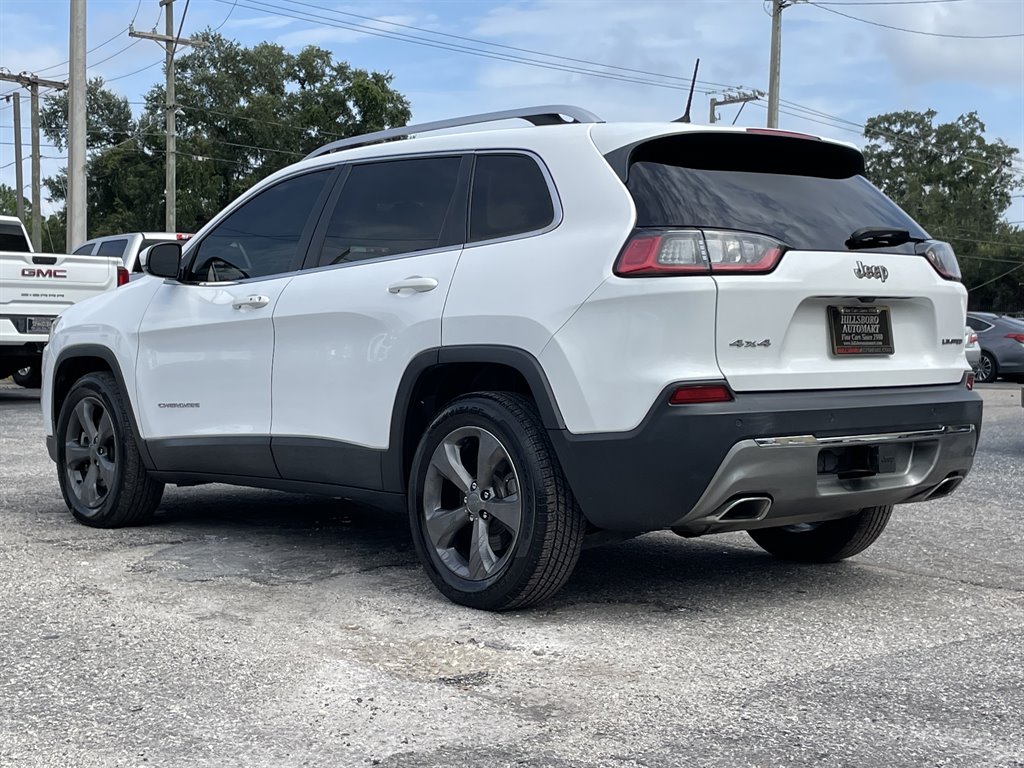 2019 Jeep Cherokee - $10,999
