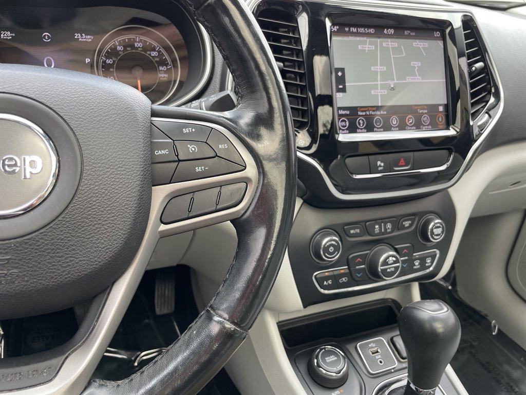 2019 Jeep Cherokee - $10,999