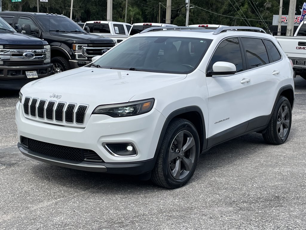 2019 Jeep Cherokee - $10,999